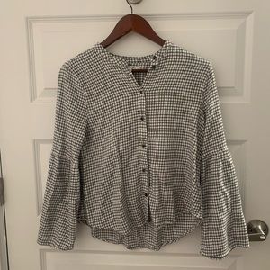 Medium Madewell White and Black Plaid Women’s Blouse